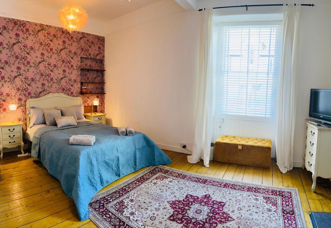 Old Town Centre Apartment 5 Mins To Edinburgh Castle Buitenkant foto